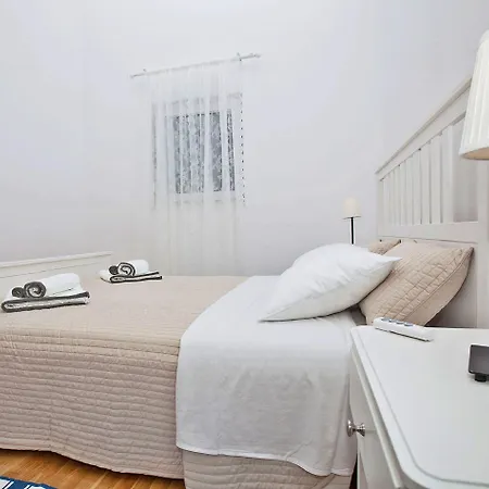 Roses Stobrec Apartamento *