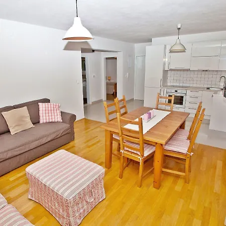 Roses Stobrec Appartement *